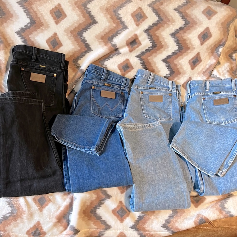 SOLD**Wrangler Original Cowboy Jeans